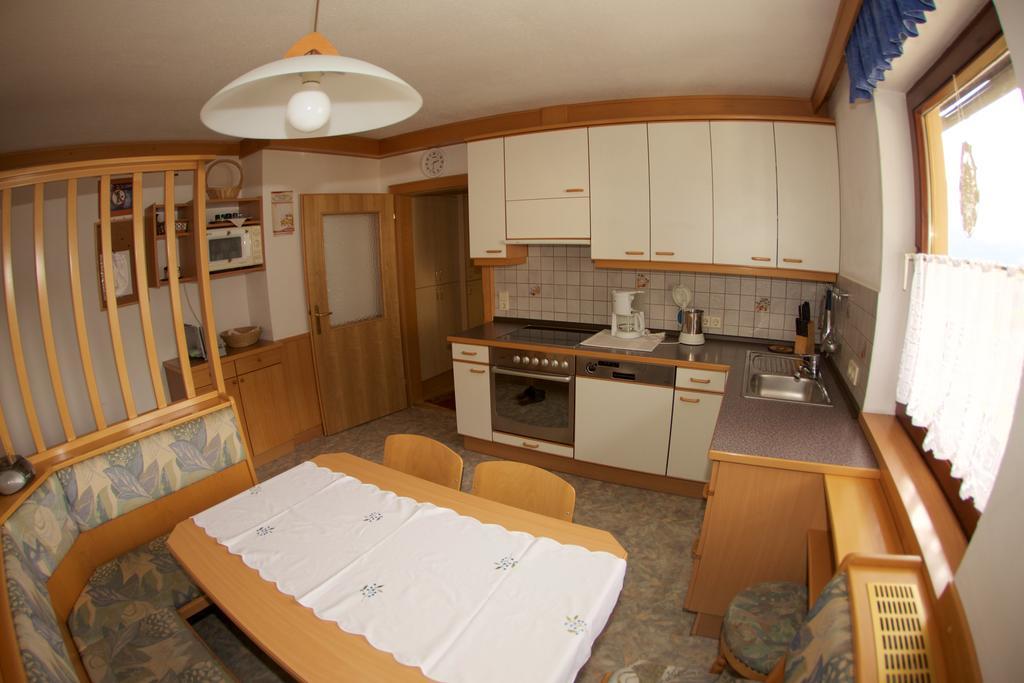 Reisach Haus Stoeffler 아파트 객실 사진